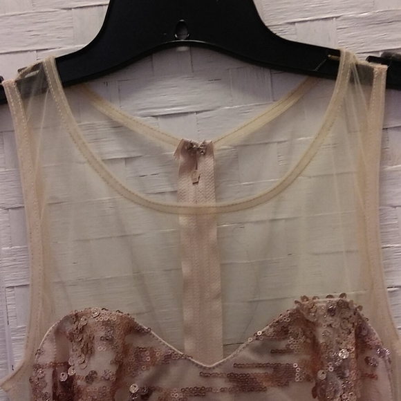 Gold & Sexy mermaid gown - Picture 8 of 12